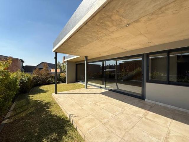 House for rent in Waterkloof, Gauteng