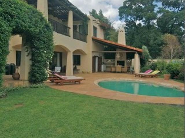 House for rent in Waterkloof, Gauteng