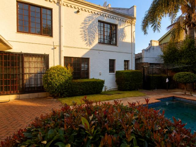 House for sale in Waterkloof, Gauteng