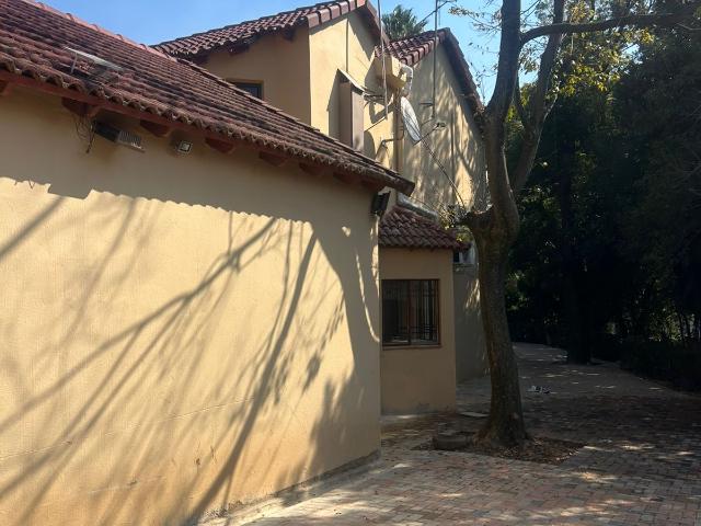 House for rent in Waterkloof, Gauteng