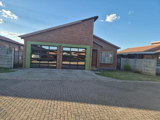 House for sale in Tlhabane, North West