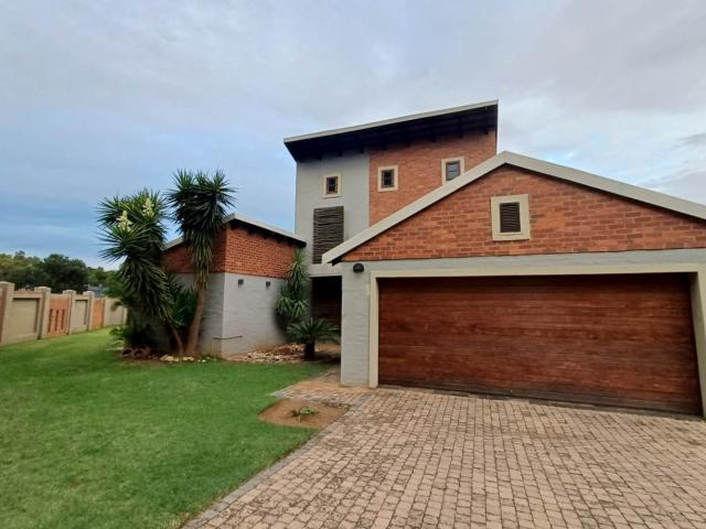 House for sale in Tlhabane, North West
