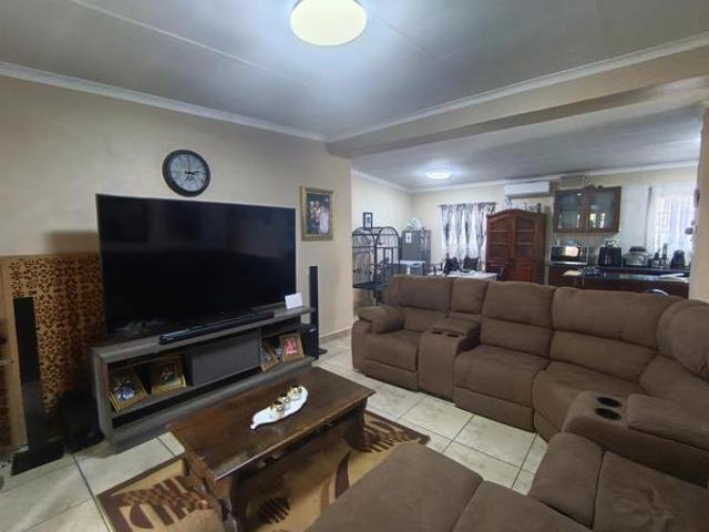 House for sale in Tlhabane, North West