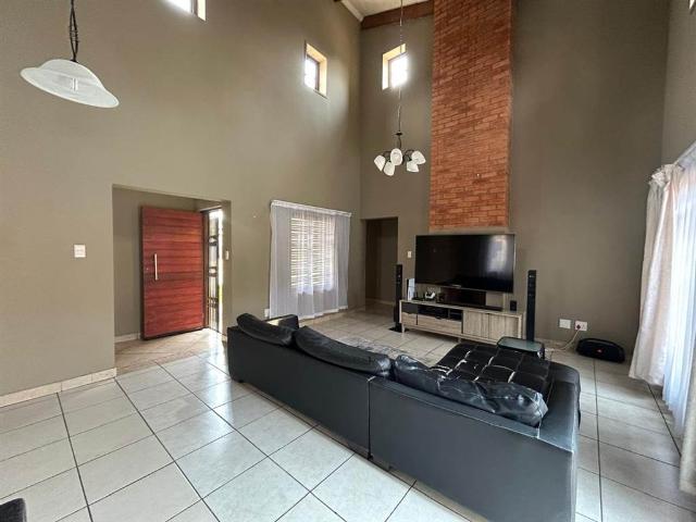 House for sale in Tlhabane, North West