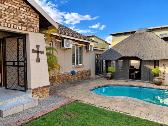 House for sale in Rustenburg, Rustenburg Local Municipality