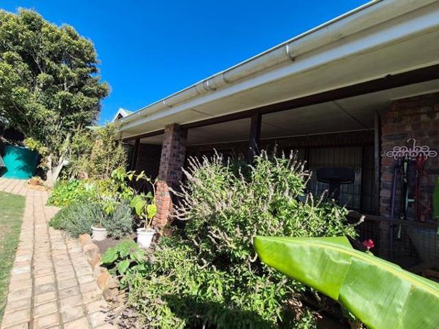 House for sale in Cape St Francis, Eastern Cape