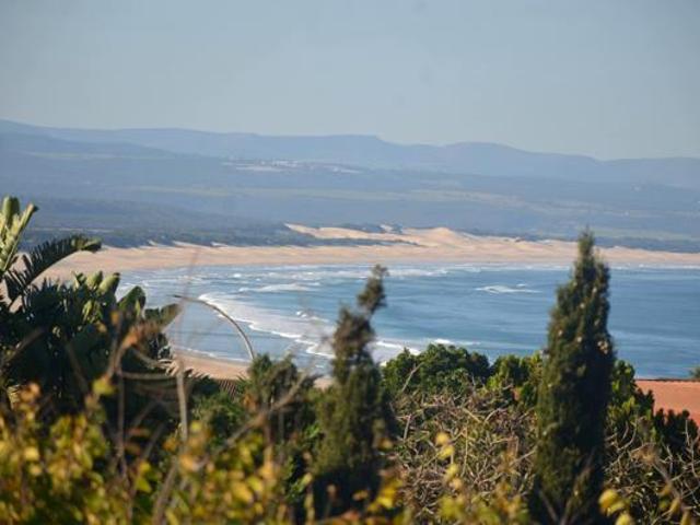 House for sale in Jeffreys Bay, Kouga Local Municipality