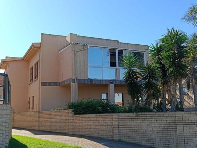 House for sale in Cape St Francis, Eastern Cape