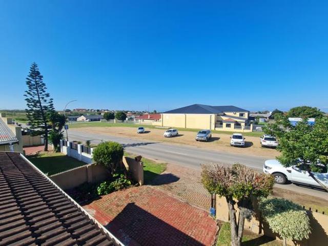 House for sale in Cape St Francis, Eastern Cape