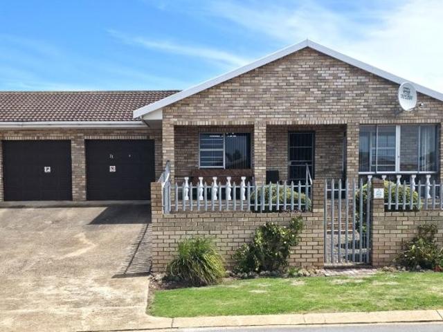 House for sale in Jeffreys Bay, Kouga Local Municipality