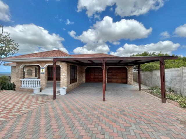 House for sale in Cape St Francis, Eastern Cape