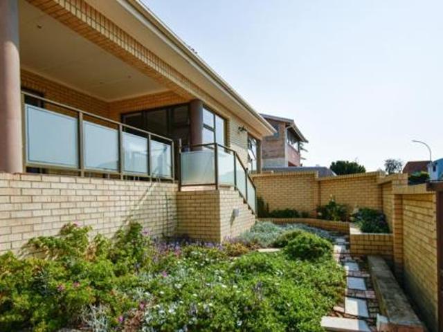 House for sale in Cape St Francis, Eastern Cape