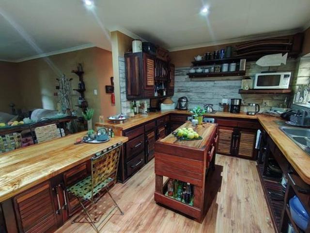 House for sale in Cape St Francis, Eastern Cape