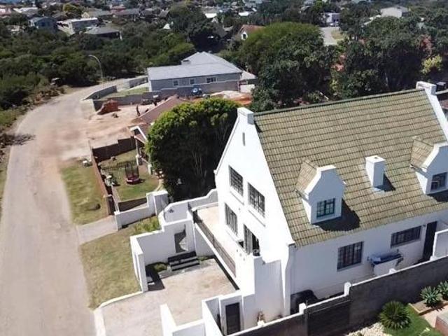 House for sale in Cape St Francis, Eastern Cape