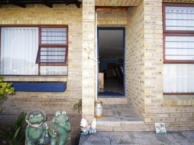 House for sale in Cape St Francis, Eastern Cape