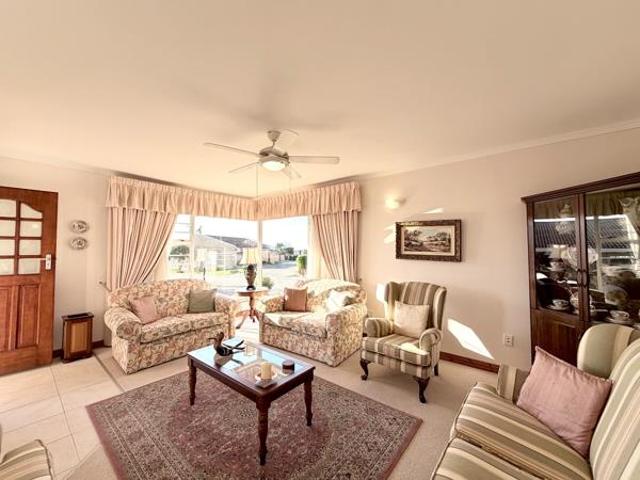 House for sale in Cape St Francis, Eastern Cape