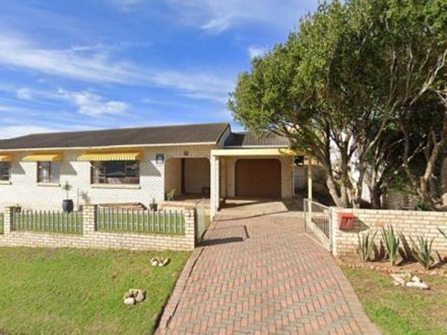 House for sale in Cape St Francis, Eastern Cape