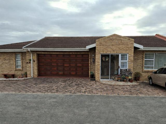 House for sale in Cape St Francis, Eastern Cape