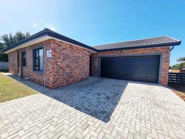 House for sale in Cape St Francis, Eastern Cape