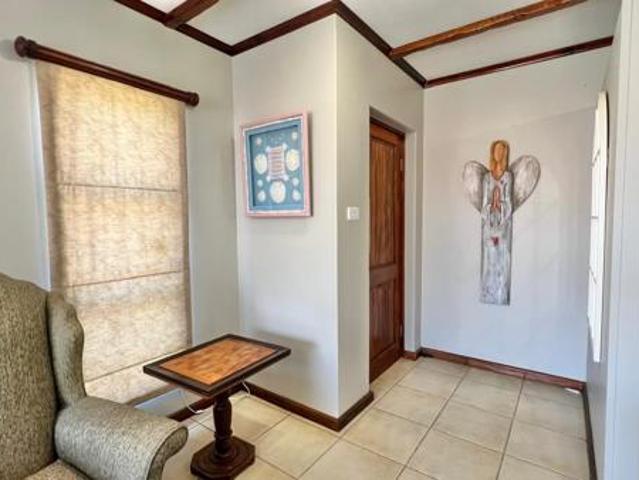 House for rent in Jeffreys Bay, Kouga Local Municipality