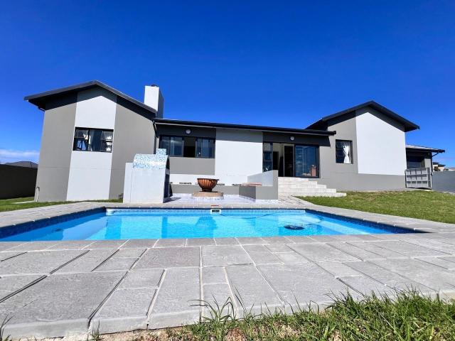 House for sale in Cape St Francis, Eastern Cape