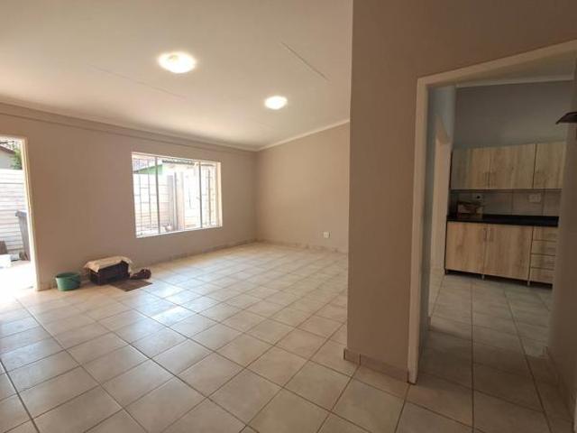 House for rent in Waterkloof, Gauteng