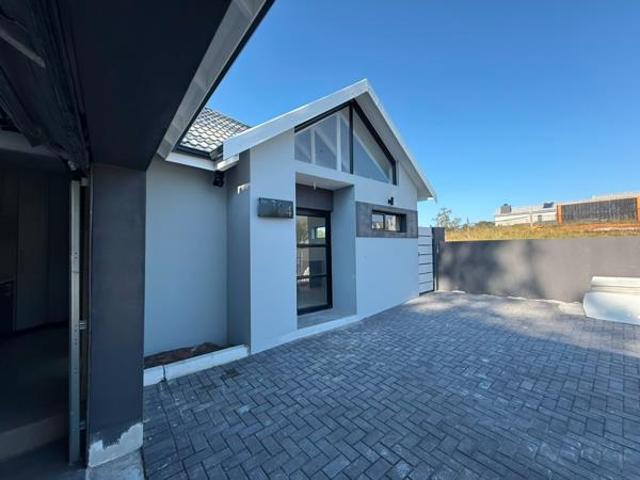 House for sale in Nelson Mandela Bay Ward 18, Nelson Mandela Bay Metropolitan Municipality