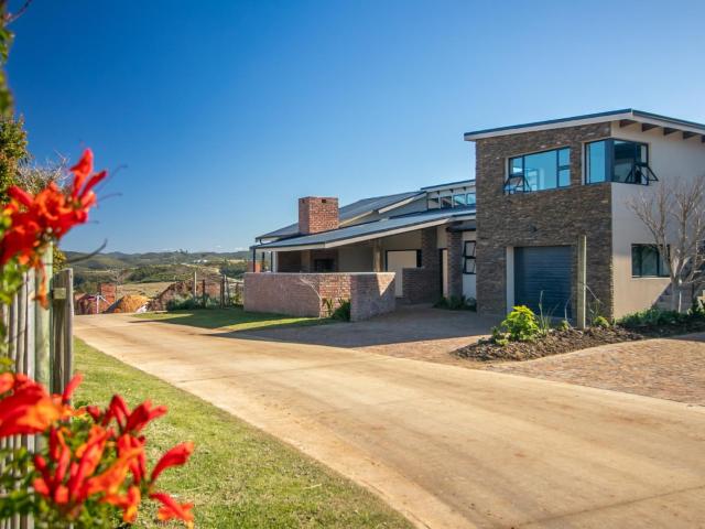 House for sale in Groot Brak Rivier, Western Cape