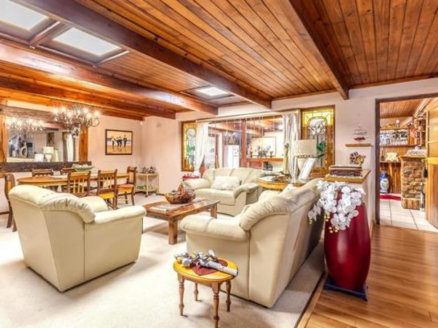 House for sale in Bergsig, Durbanville