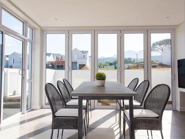 House for sale in Bergsig, Durbanville