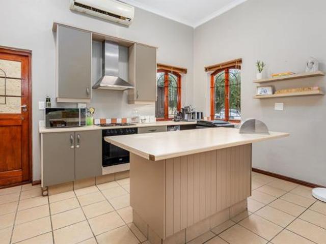 House for sale in Durbanville, Western Cape