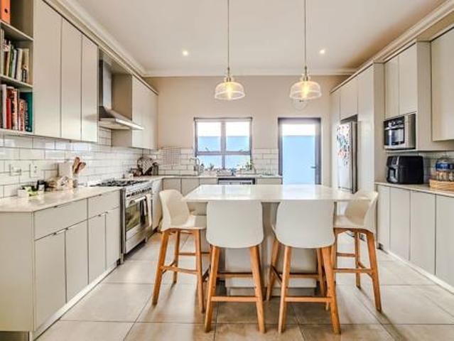 House for sale in Bergsig, Durbanville