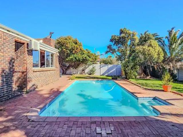 House for sale in Durbanville, Western Cape