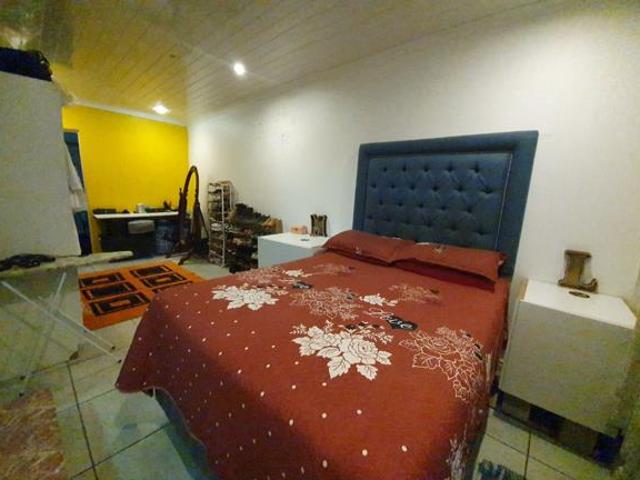 House for sale in Cape Town, Western Cape