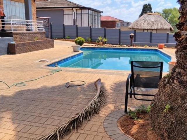 House for rent in West Rand Garden estates, Westonaria Local Municipality