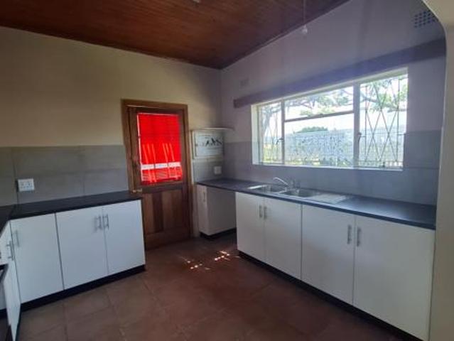 House for rent in Bushmans River Mouth, Eastern Cape