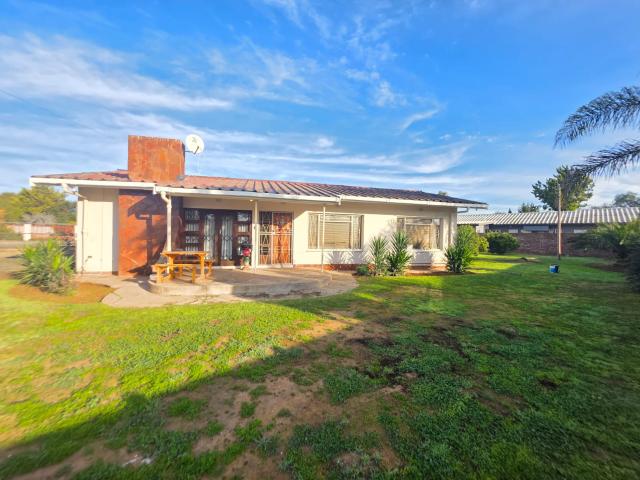 House for sale in Groot Brak Rivier, Western Cape