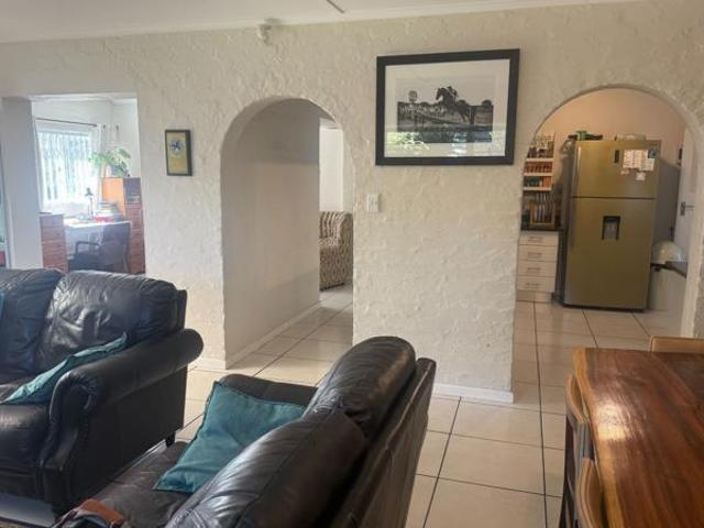 House for sale in Bushmans River Mouth, Eastern Cape