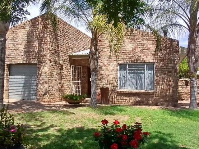 House for sale in Groot Brak Rivier, Western Cape