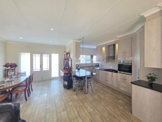 House for sale in Groot Brak Rivier, Western Cape