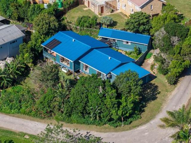 House for sale in Bushmans River Mouth, Eastern Cape
