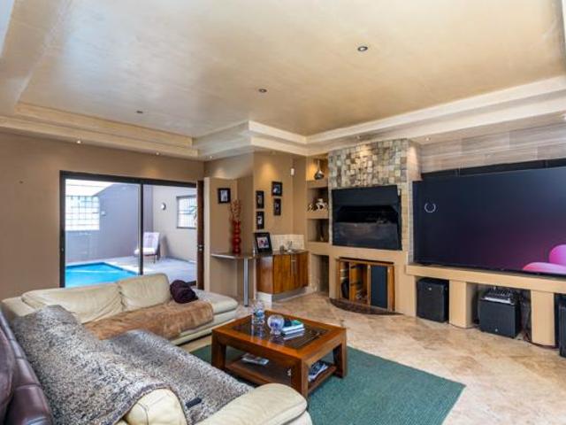 House for rent in Cape Town, Western Cape