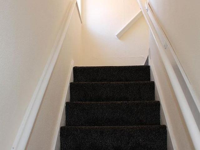 House for rent in Black Lake, Hill Top