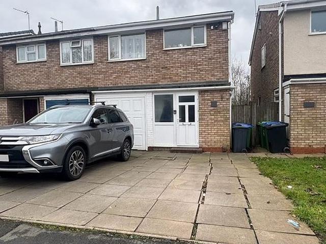House for rent in West Bromwich, West Midlands