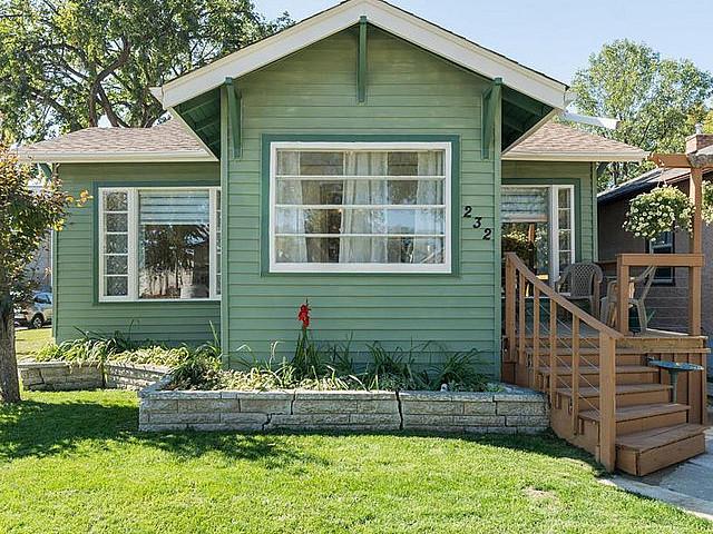 House for sale in East St. Paul, Manitoba