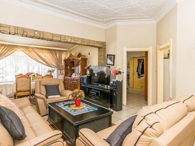 House for sale in West Rand Garden estates, Westonaria Local Municipality