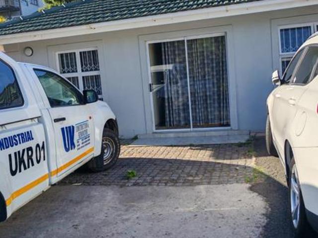 House for sale in Tongaat Beach, Kwazulu-natal