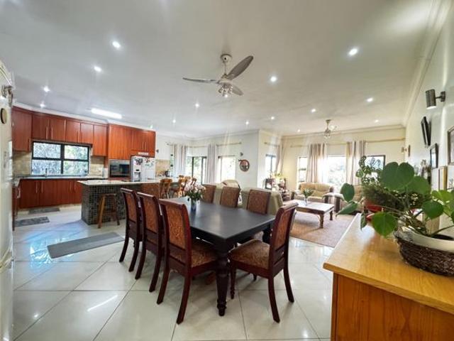 House for sale in Tongaat Beach, Kwazulu-natal