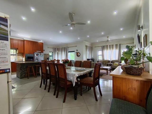 House for sale in Tongaat Beach, Kwazulu-natal