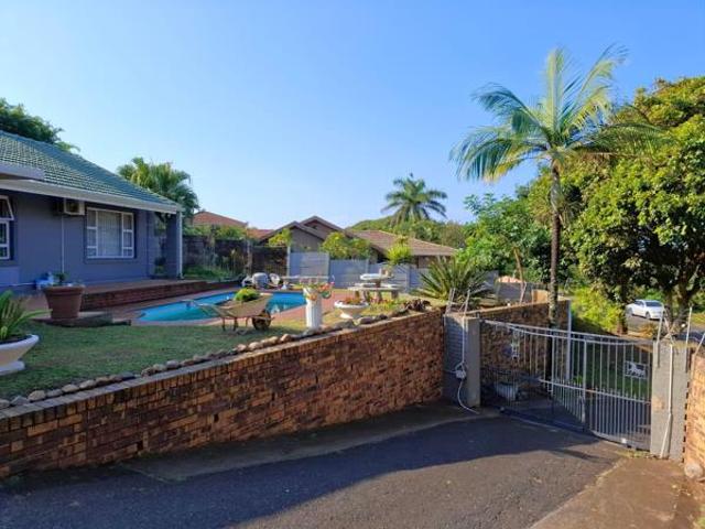 House for sale in Tongaat Beach, Kwazulu-natal
